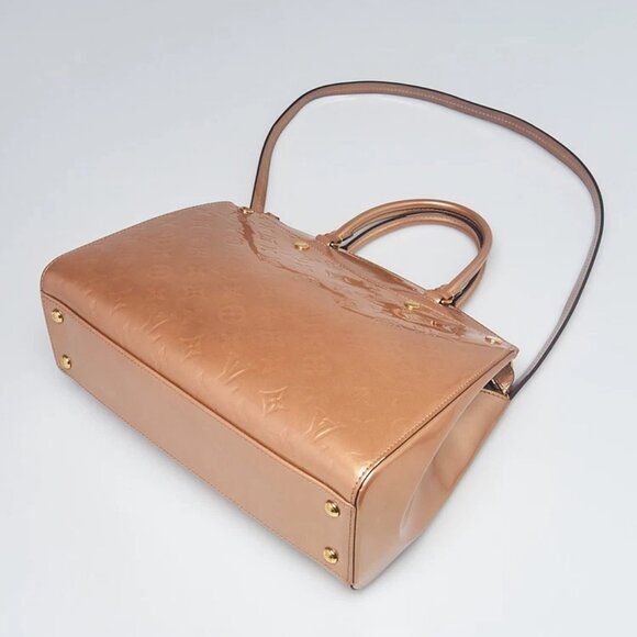 Louis Vuitton Mordore Monogram Vernis Brea MM NM Bag - Picture 3 of 10